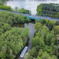 Zufahrt auf die Autobahnbrücke der A13